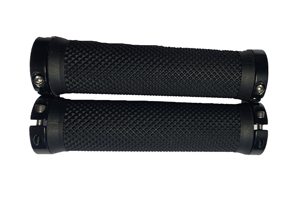 Ручка руля 130мм (пара), с черным алюм. наконечниками, цв...