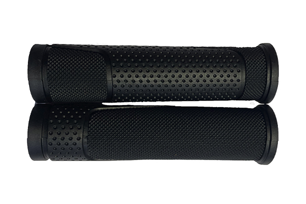 Ручка руля 130 мм (пара), черная, с черной вставкой